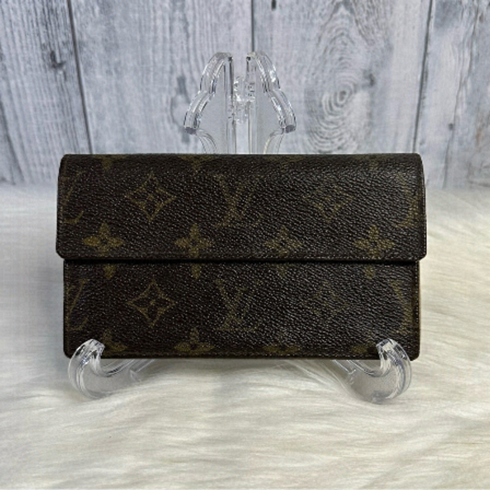 LOUIS VUITTON rare vintage zip wallet in monogram